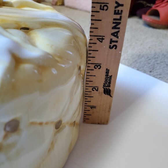 Vintage Cake Plate by Cresco, Inc. - Picture 10 of 16